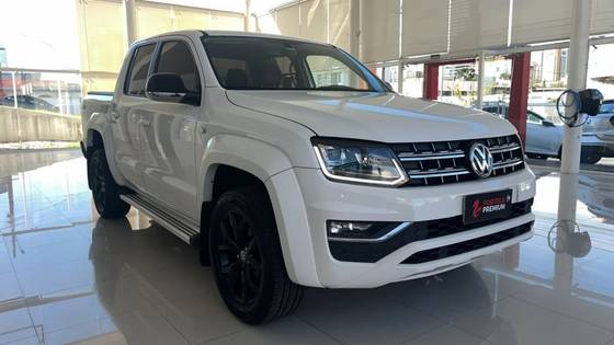 VOLKSWAGEN AMAROK 2.0 HIGHLINE 4X4 CD 16V TURBO INTERCOOLER DIESEL 4P AUTOMÁTICO VOLKSWAGEN AMAROK 2.0 HIGHLINE 4X4 CD 16V TURBO INTERCOOLER DIESEL 4P AUTOMÁTICO